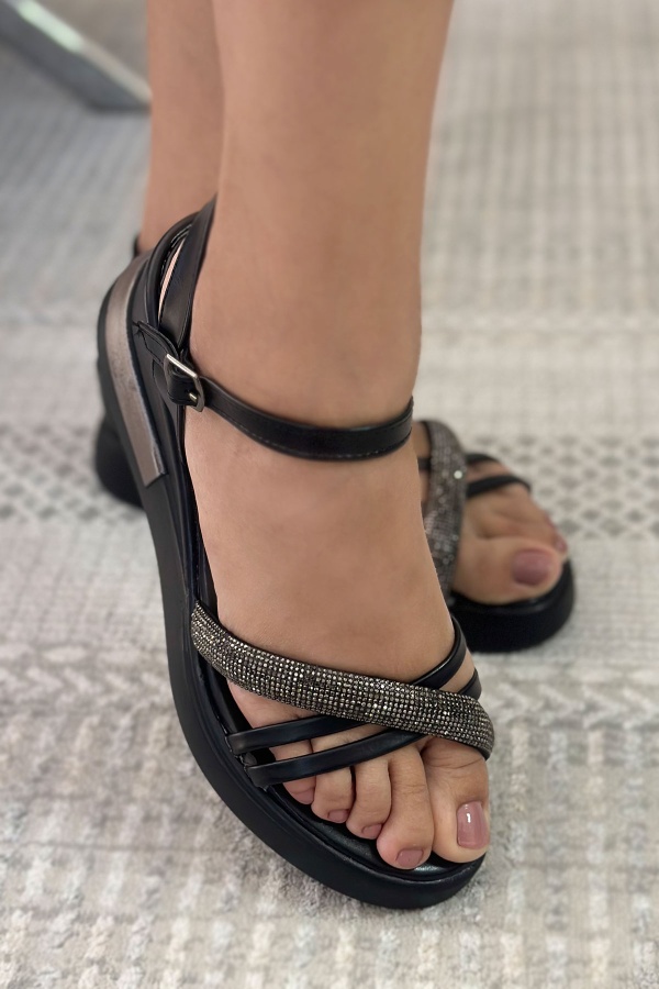 Melex Siyah Kadın Topuklu Işıltılı Şık Sandalet