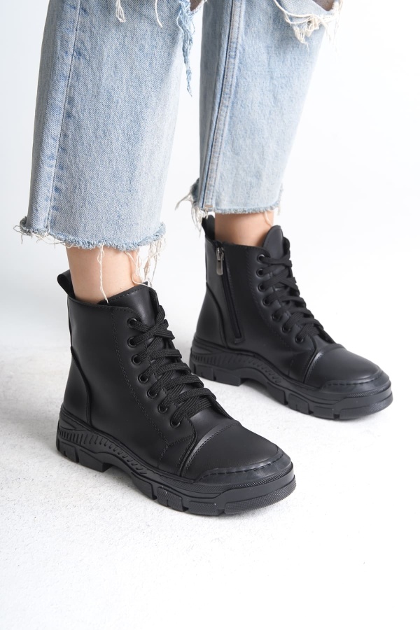 New Bloom Kadın Siyah Deri Günlük Bot