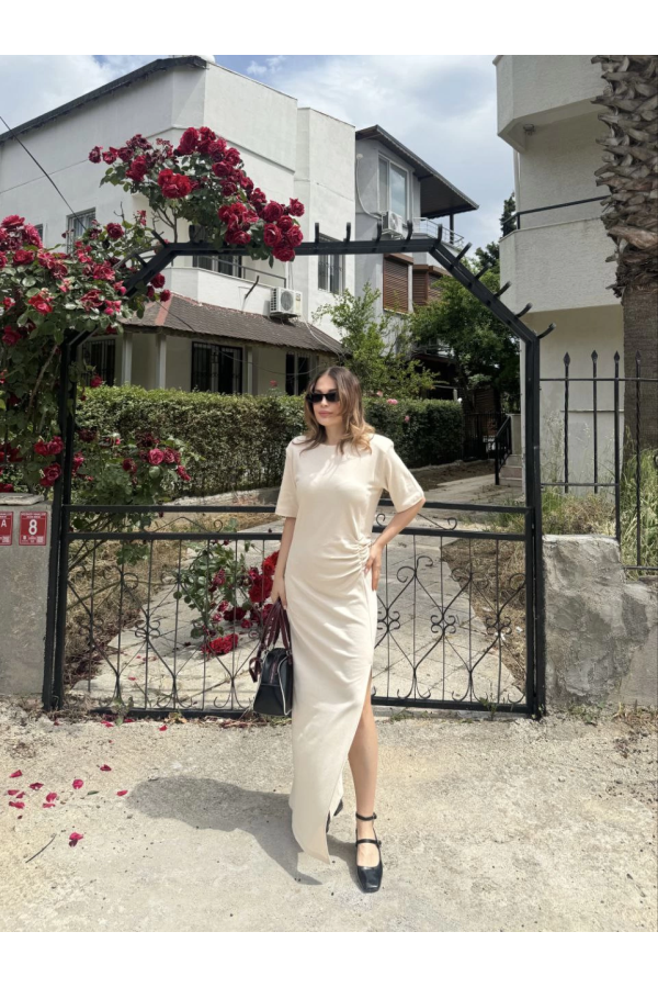 Velmora    Kısa Kollu Uzun Yandan Yırtmaçlı Elbise - Bej -