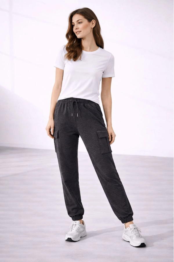 Kadın Jogger Eşofman Altı Rahat Kalıp, Kargo Cepli, Lastikli Paça, Günlük Spor Pantolon - Füme