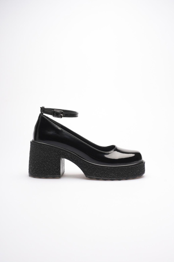 Alram Kadın Siyah Rugan Bilekten Baretli Günlük Ayakkabı