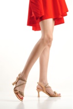 Ember Nude Kadın İnce Topuklu Taşlı Sandalet
