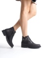 ALMILA Fermuarlı Lastikli Ortopedik Taban Suya ve Soğuğa Dayanıklı Topuklu Cilt Kadın Bot ST Siyah