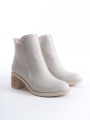 LARISSA Fermuarlı Ortopedik Taban Suya ve Soğuğa Dayanıklı Topuklu Cilt Kadın Bot KT Krem