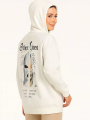 Velmora    Oversize Kapüşonlu Sweatshirt “Other Lives” Ön ve Arka BaskılıBeyaz -