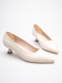 Bej Kadın Günlük Kısa Topuklu Stiletto Ayakkabı TR20MS03B