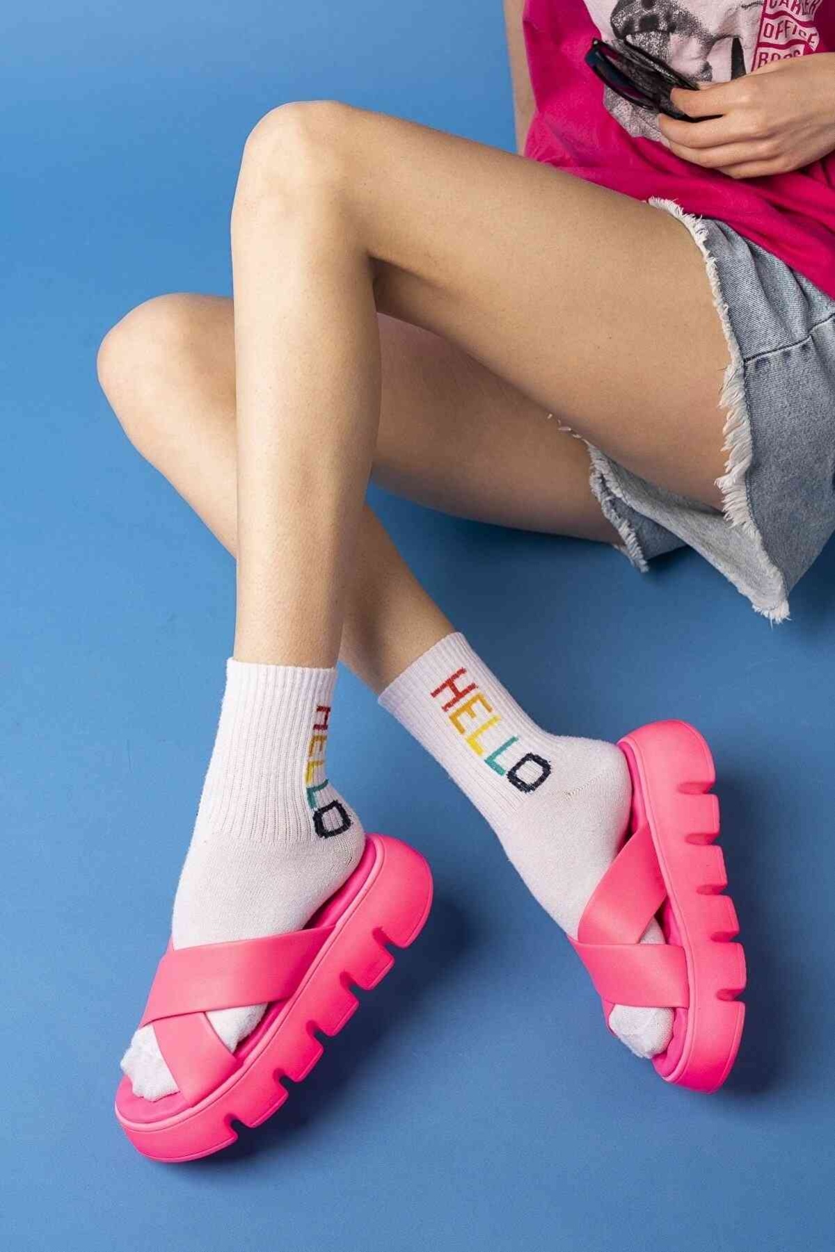 Çapraz Bant Neon Pembe Ortopedik Taban Kadın Terlik