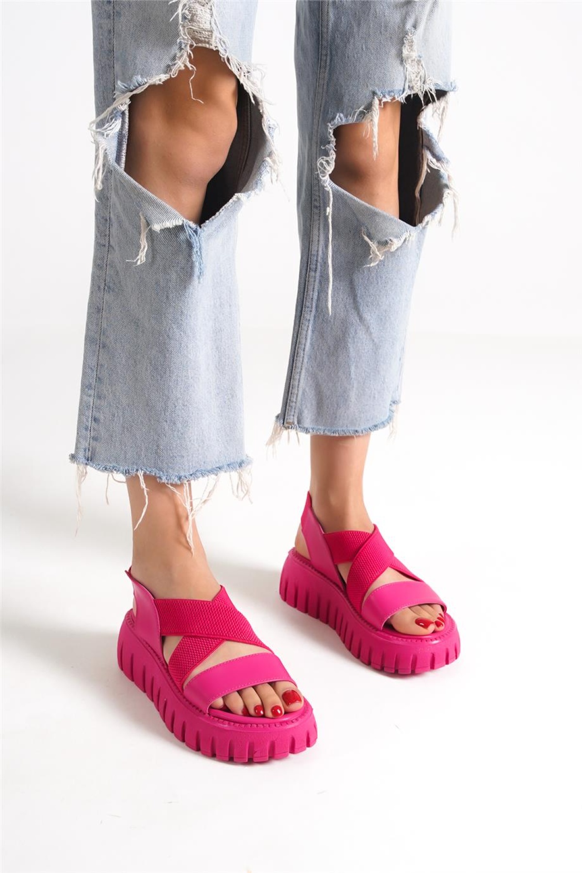 Minga Ortopedik Yüksek Taban Pembe Kadın Sandalet