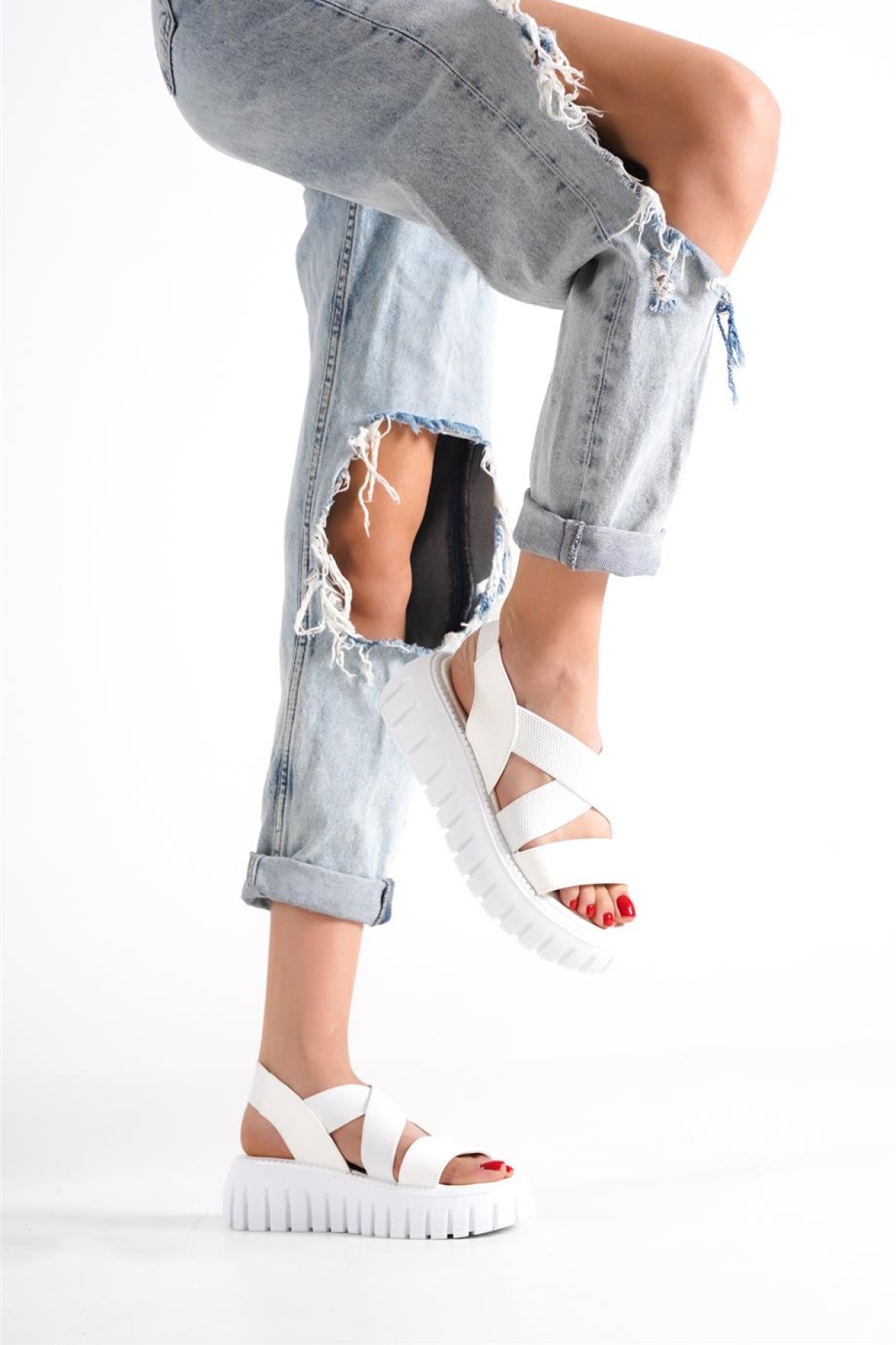 Minga Ortopedik Yüksek Taban Beyaz Kadın Sandalet