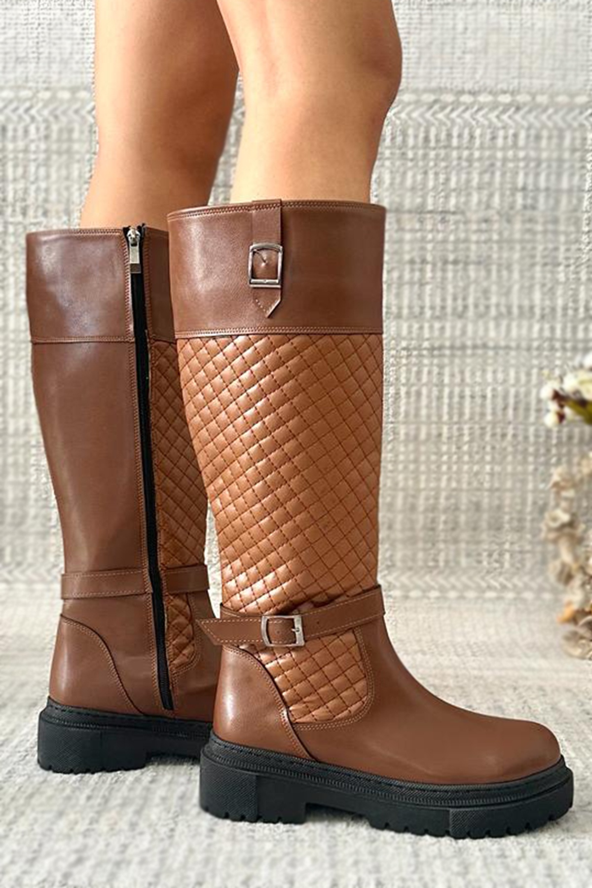 Mengiz Kapitone Taba Kadın Deri Çizme