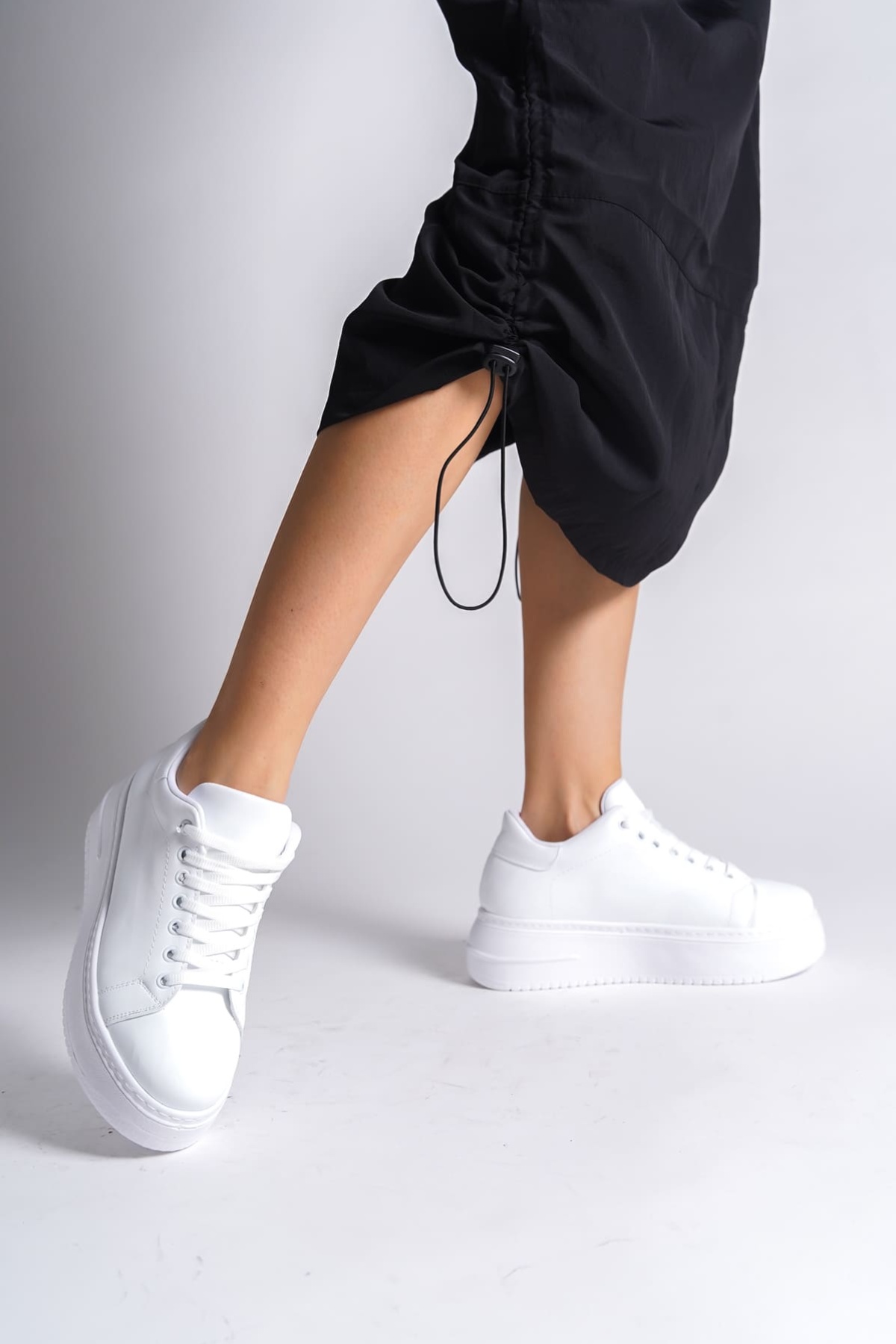 BİANA Bağcıklı Ortopedik Taban Kadın Sneaker Ayakkabı BT Beyaz