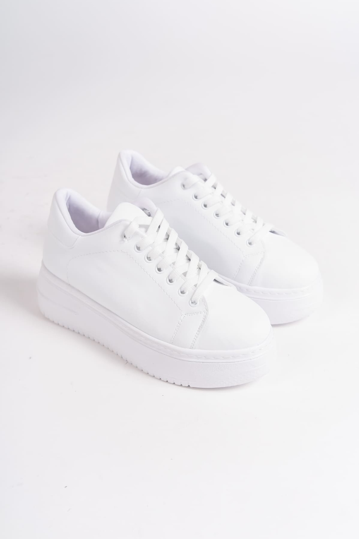 BİANA Bağcıklı Ortopedik Taban Kadın Sneaker Ayakkabı BT Beyaz