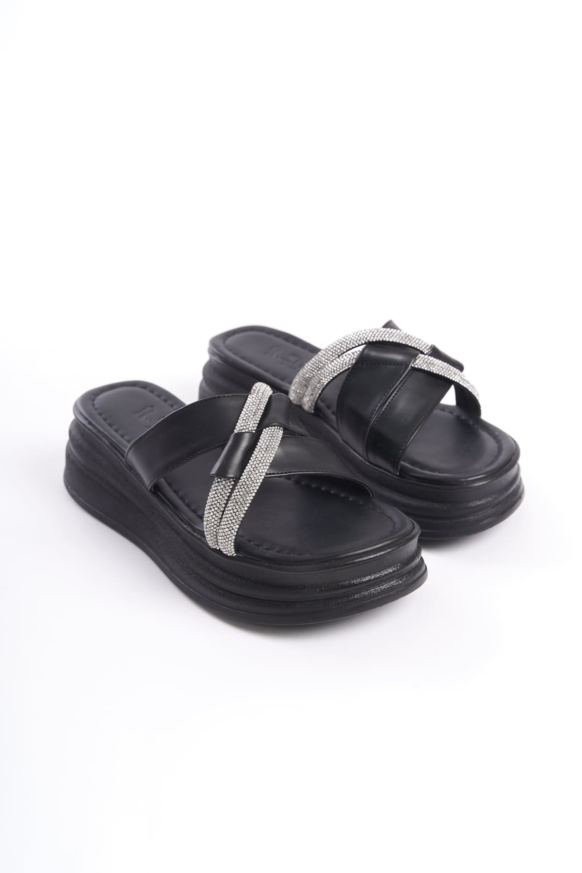 New Ruby Taşlı Şeritli Siyah Kadın Terlik