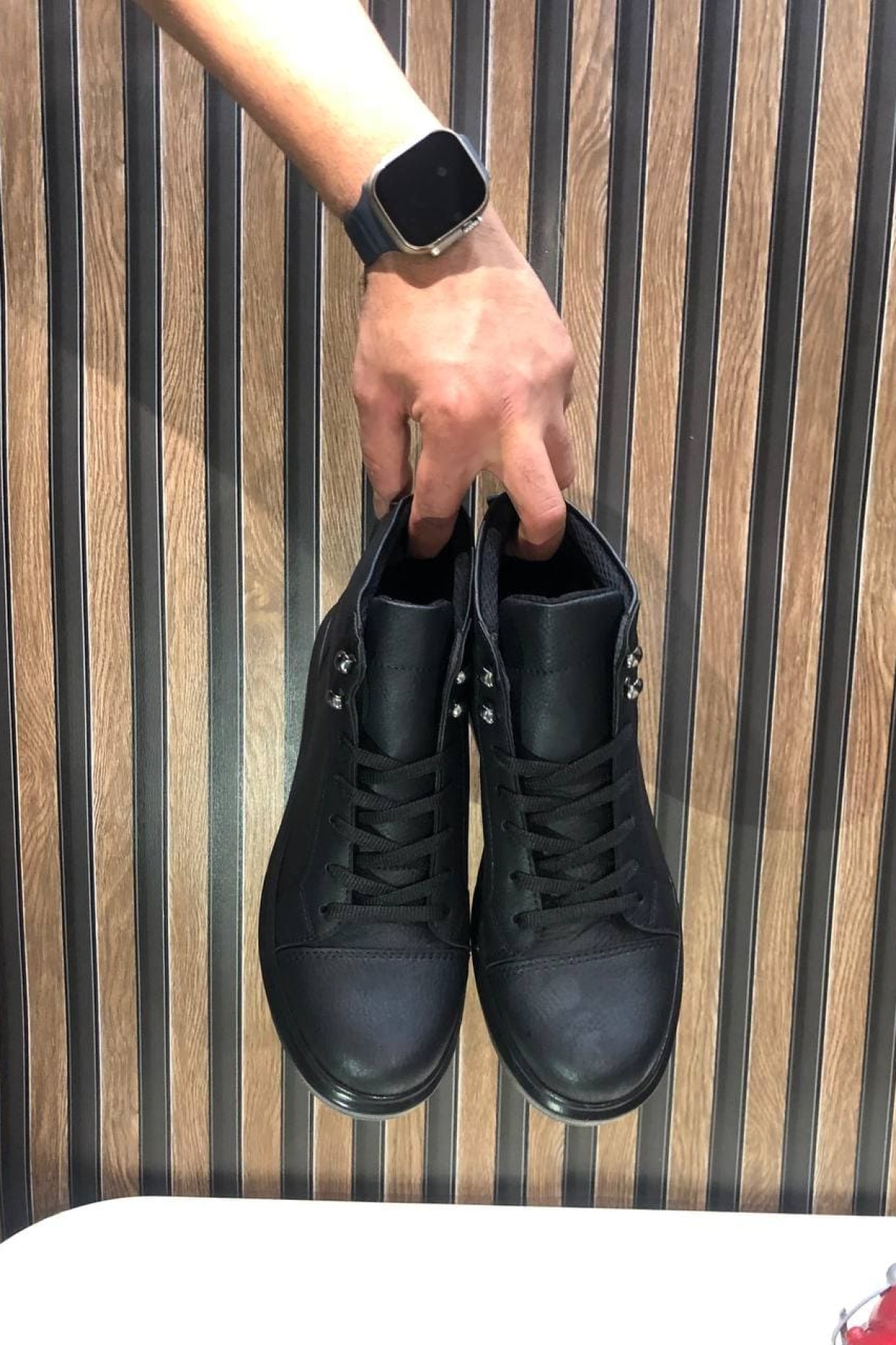 New Toronto Siyah Deri Bağcıklı Erkek Spor Bot