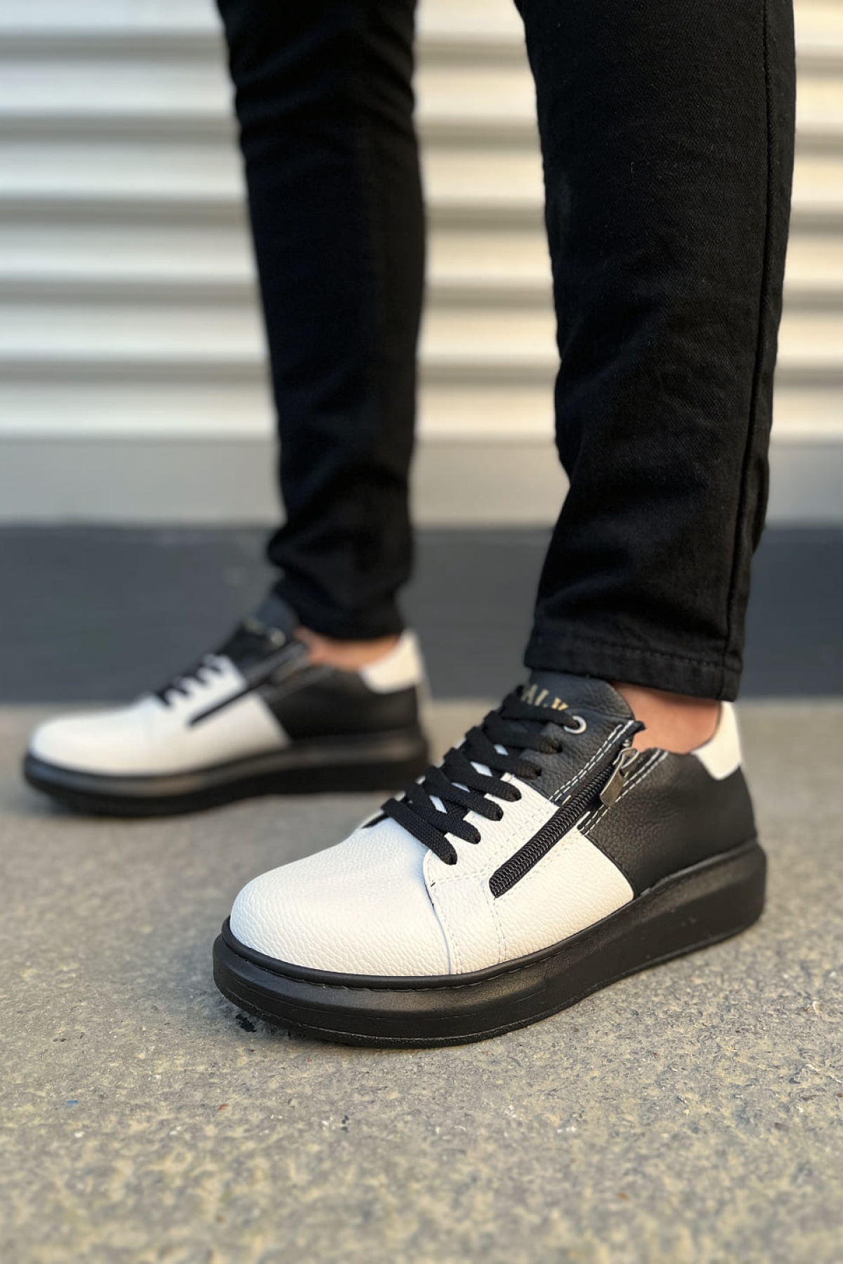 Warrior Bağcıklı ve Fermuarlı Cilt Erkek Günlük Sneaker Ayakkabı CST - Siyah/Beyaz
