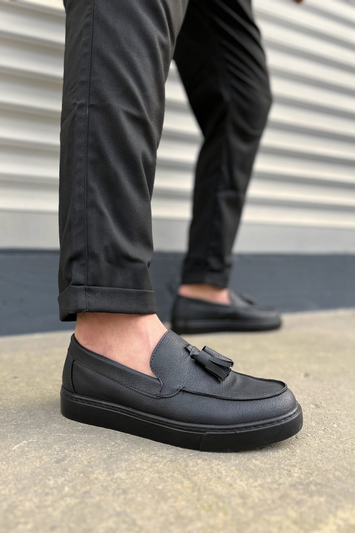 Siyah Bloom Bağcıksız Püsküllü Cilt Erkek Günlük Spor Klasik Ayakkabı