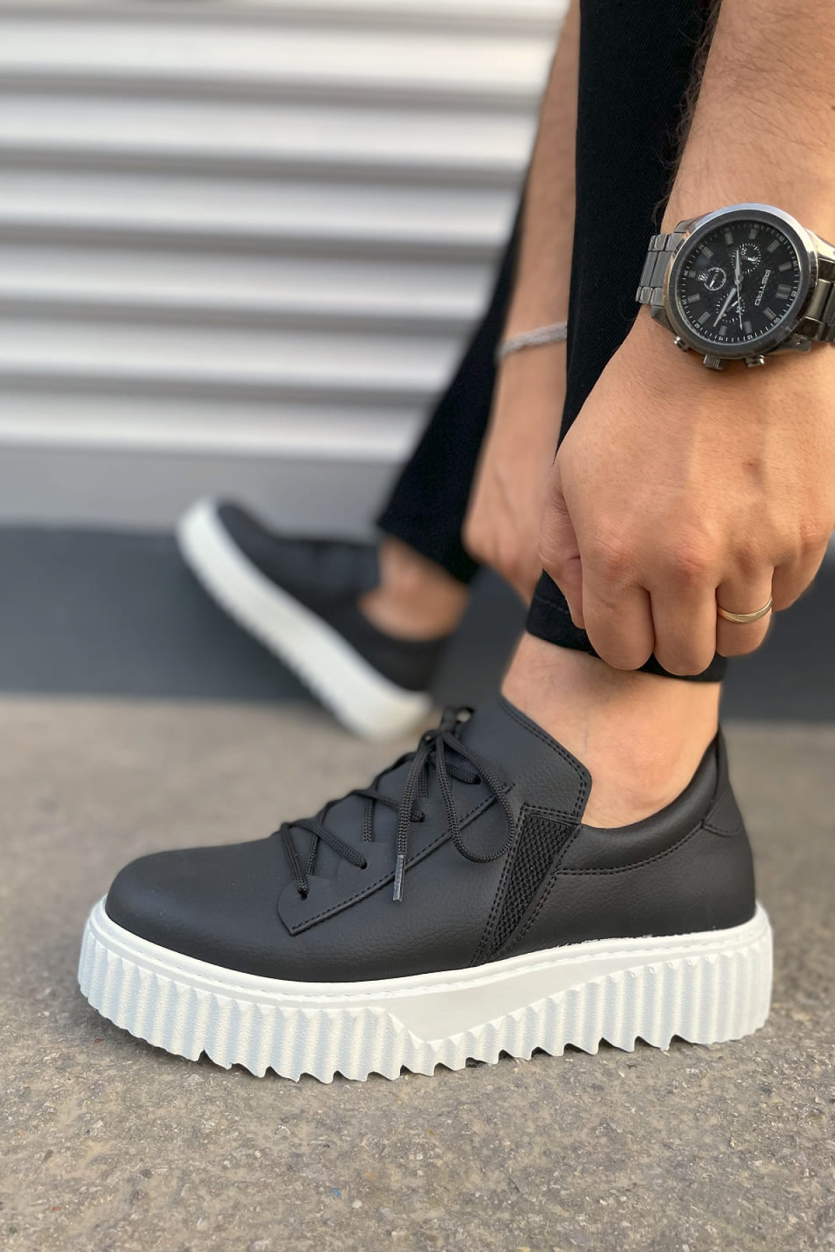 Siyah Beyaz Bold Bağcıklı Cilt Erkek Günlük Sneaker Ayakkabı