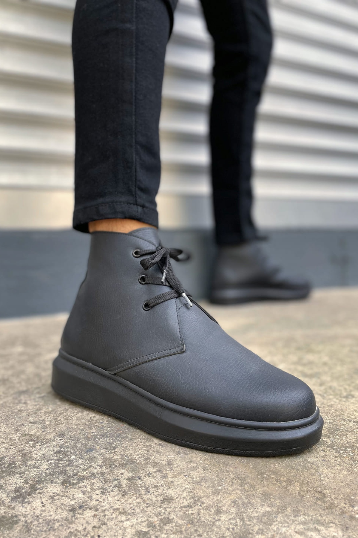 STABLE Bağcıklı Ortopedik Taban Cilt Erkek Spor Bot CST - Siyah