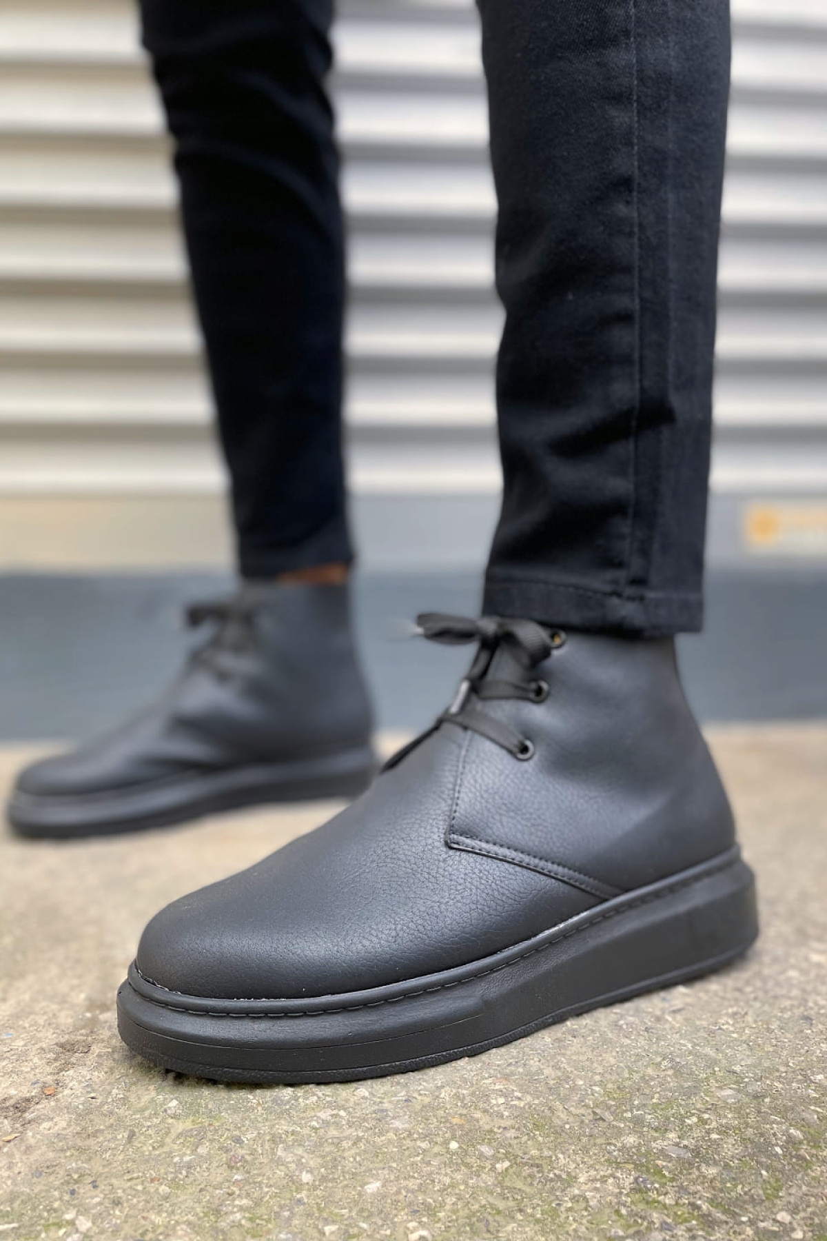 STABLE Bağcıklı Ortopedik Taban Cilt Erkek Spor Bot CST - Siyah