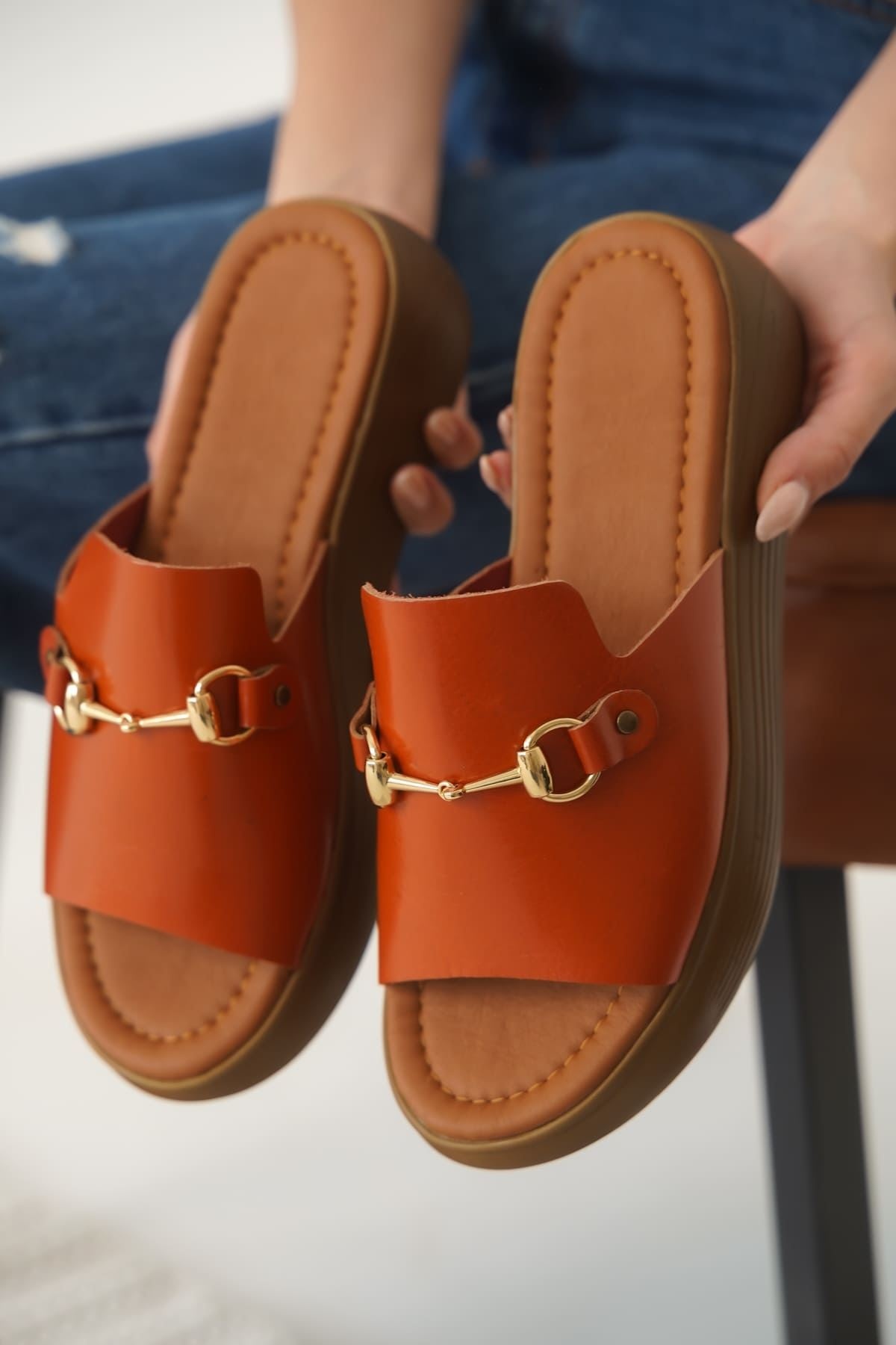 Nelly Kiremit Hakiki Deri Terlik