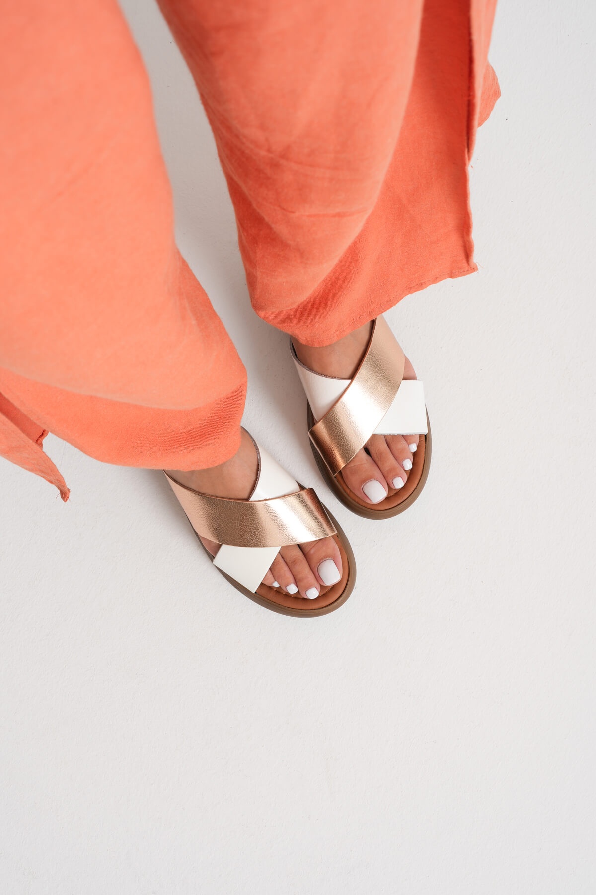 Fayn Gunluk Hakiki Deri Terlik