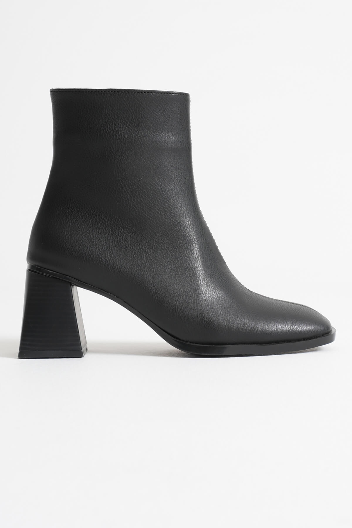 Ornela Kadın Siyah Topuklu Bot