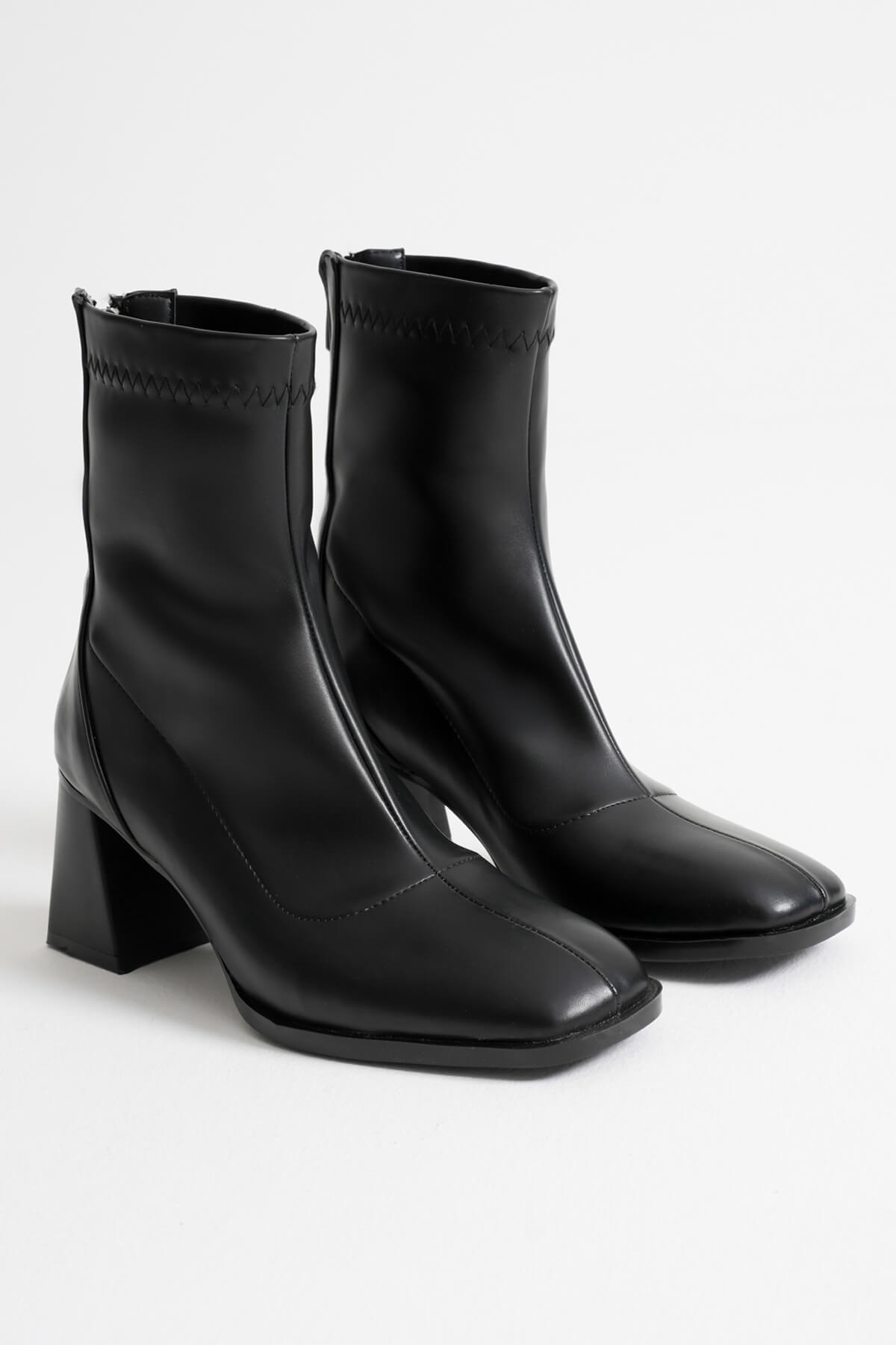 Anevra Siyah Kalın Topuklu Streç Bot