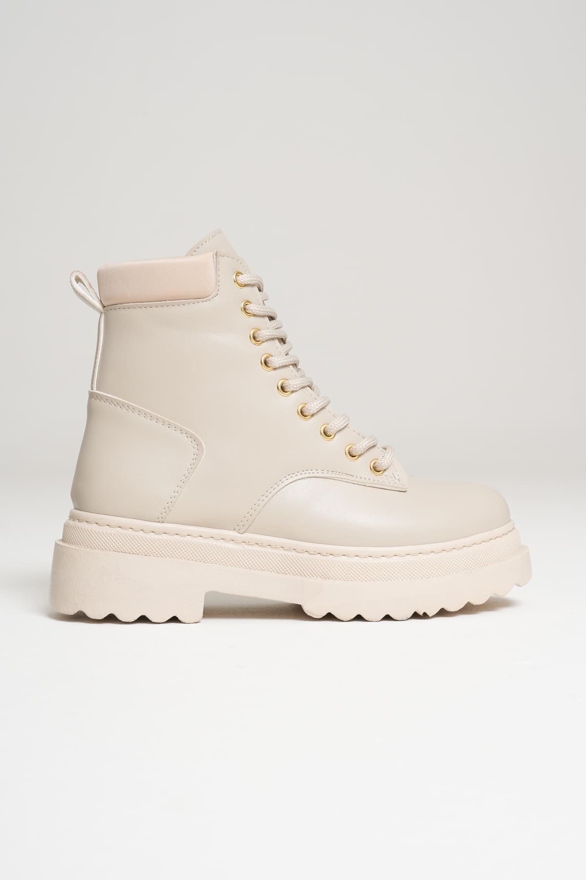 Aroif Özel Tasarım Kadın Kışlık Kalın Tabanlı Bej Bot