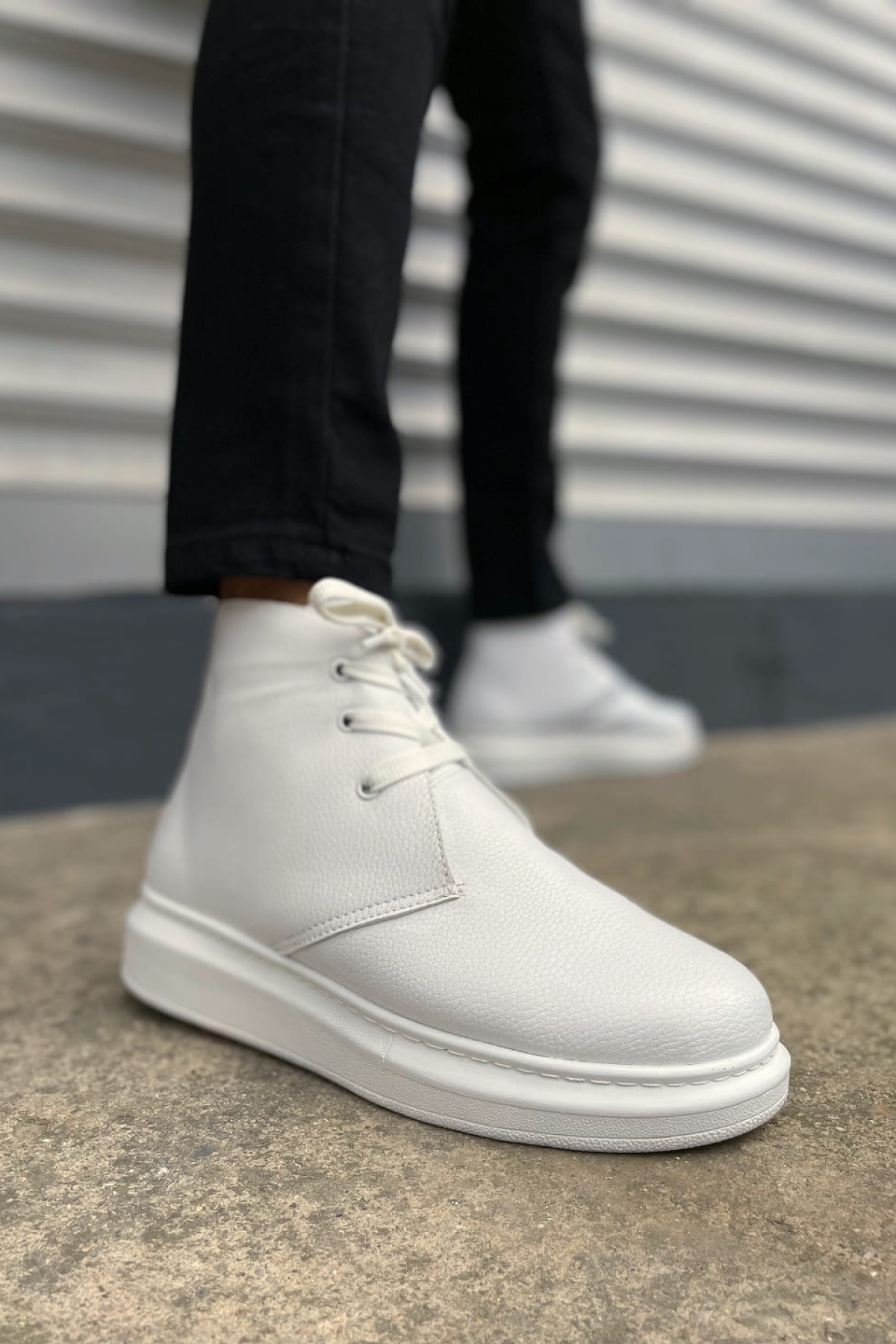 STABLE Bağcıklı Ortopedik Taban Cilt Erkek Spor Bot CBT - Beyaz