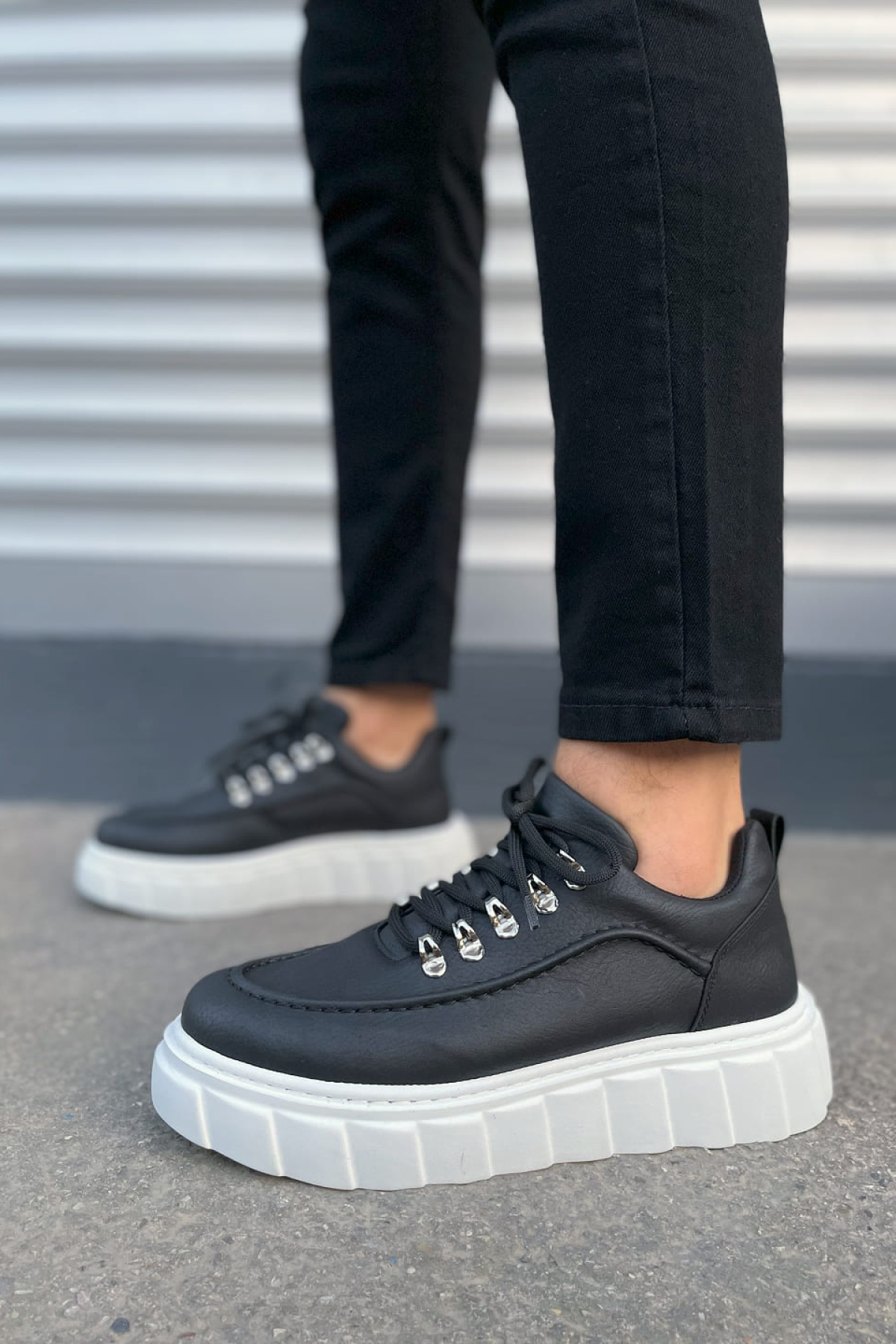 Siyah Beyaz Cloud Bağcıklı Cilt Erkek Günlük Sneaker Ayakkabı