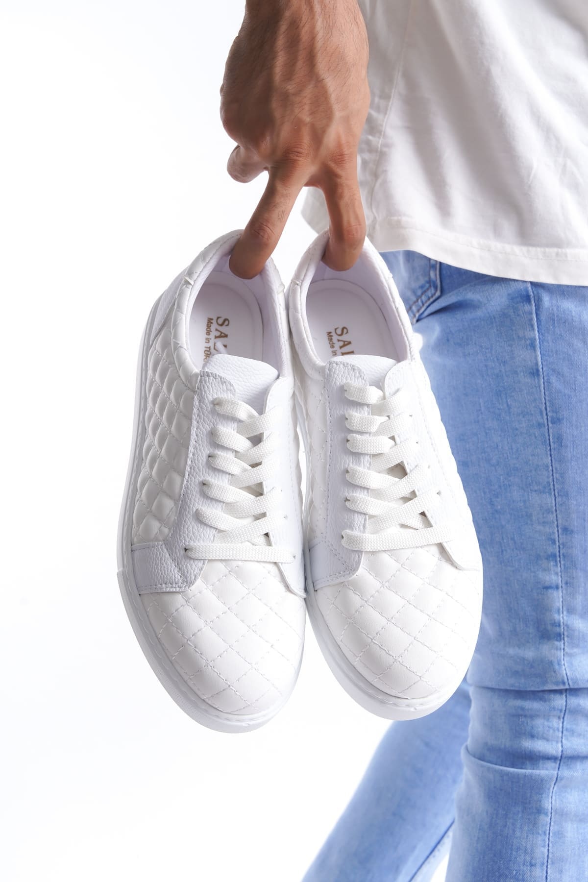 SLW166 Prestige Bağcıklı Cilt Kapitone Desenli Erkek Günlük Sneaker Ayakkabı CBT - Beyaz