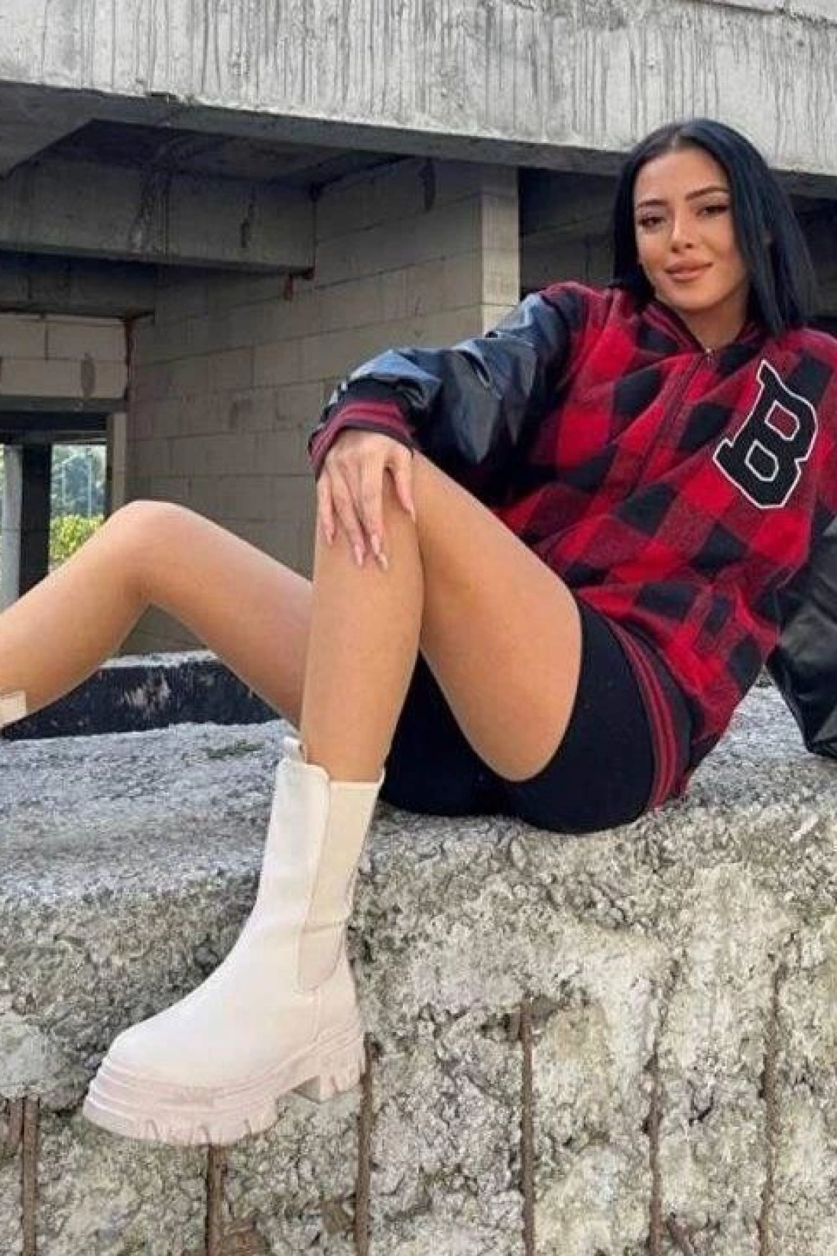 Velmora Premium Pötikare Desen Nakışlı Kolej Ceket - Kırmızı