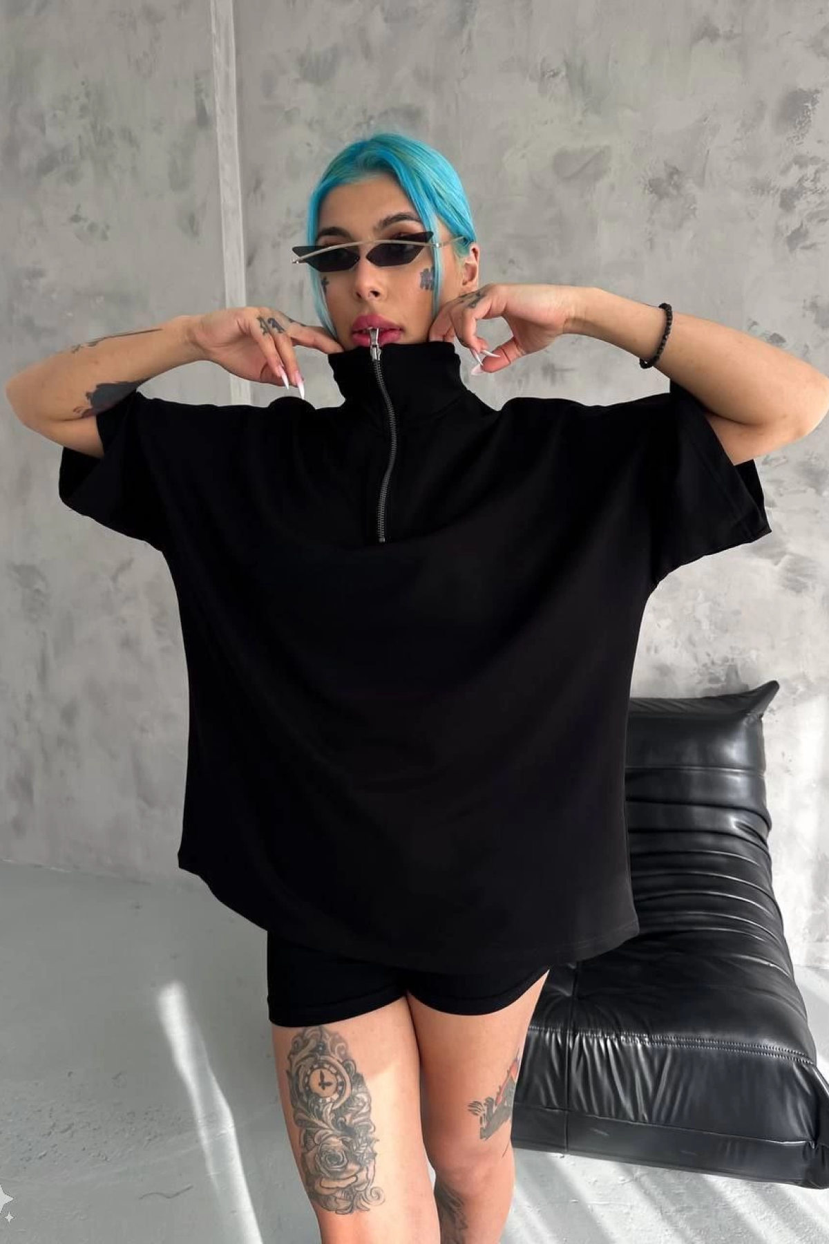 Yarım Fermuarlı Basic T-Shirt - Siyah -