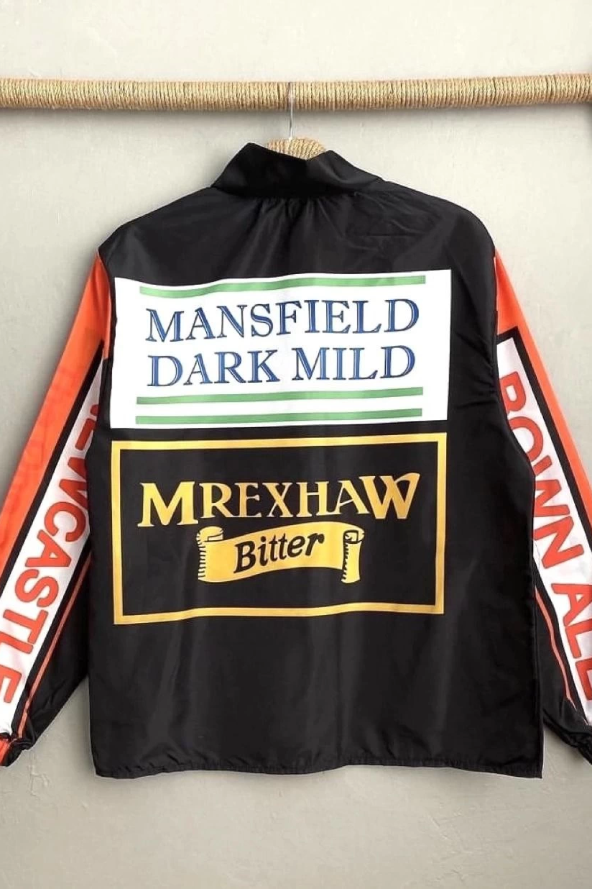 Vintage Baskılı Paraşüt Rüzgarlık - Siyah