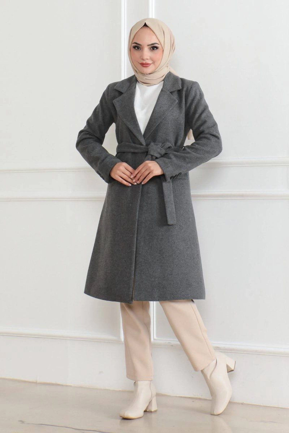 Velmora Premium Düğmeli İçi Astarlı Kaşmir Kaşe Kaban - Bej