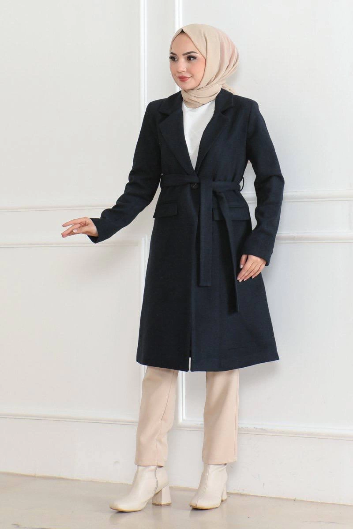 Velmora Premium Düğmeli İçi Astarlı Kaşmir Kaşe Kaban - Lacivert