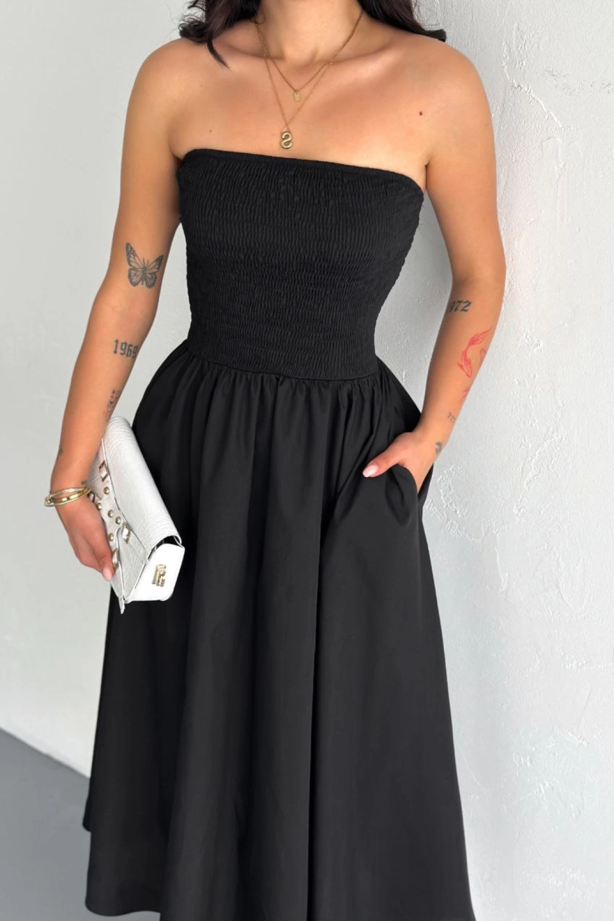 Straplez Pileli Elbise - Siyah