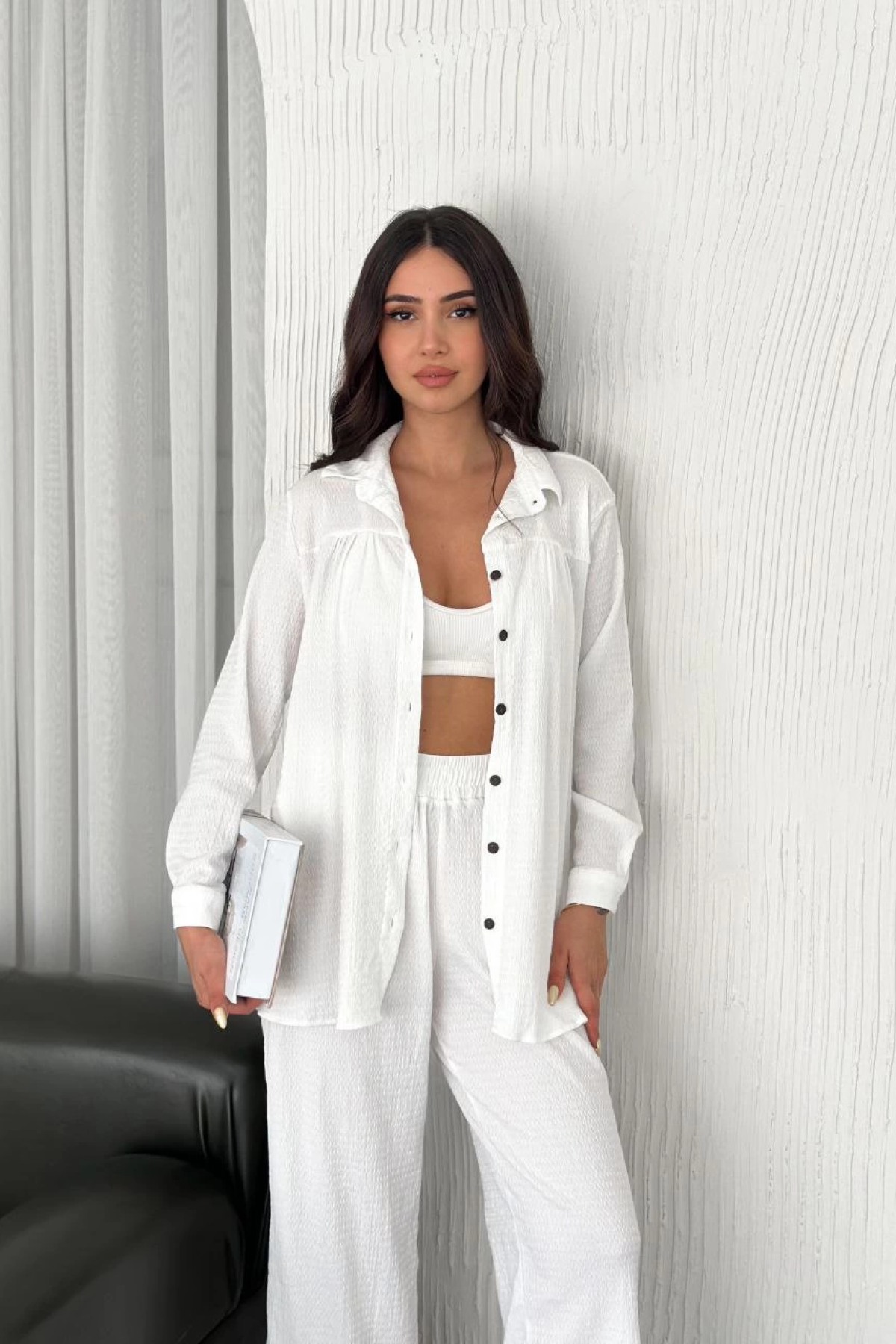 Velmora  Yakalı Düğmeli Uzun Kollu Gömlek Pantolon ikili Takım - Beyaz -