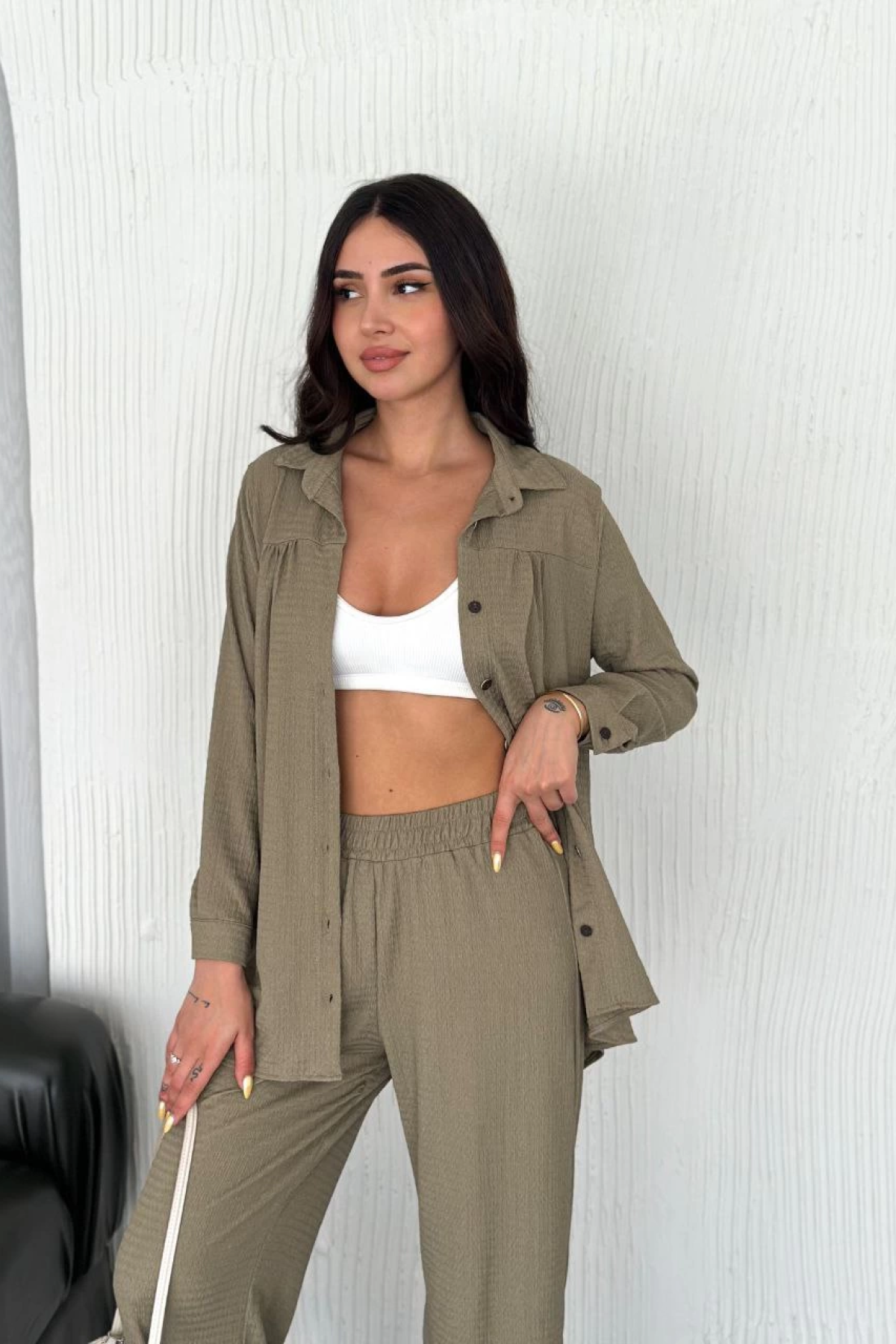 Velmora  Yakalı Düğmeli Uzun Kollu Gömlek Pantolon ikili Takım - Bej -