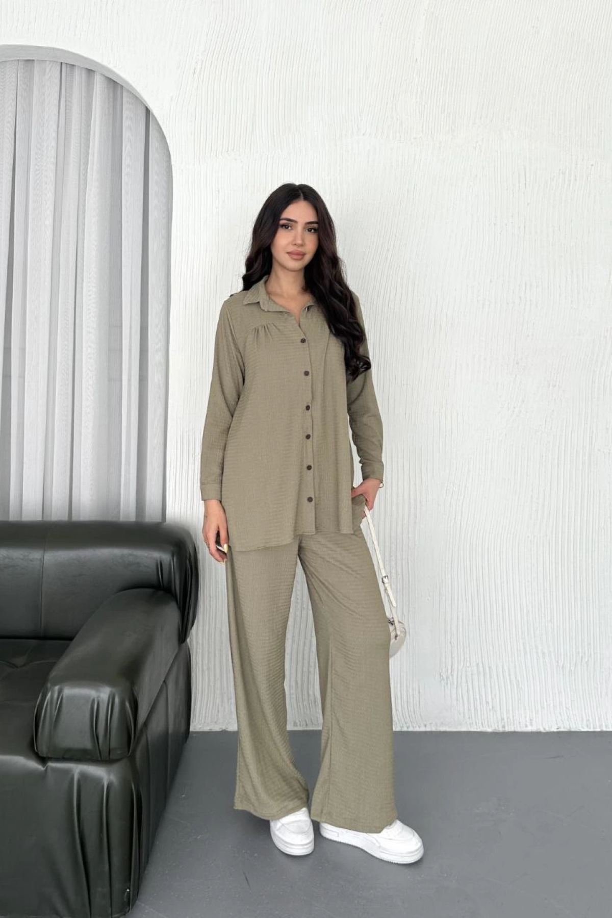 Velmora  Yakalı Düğmeli Uzun Kollu Gömlek Pantolon ikili Takım - Bej -