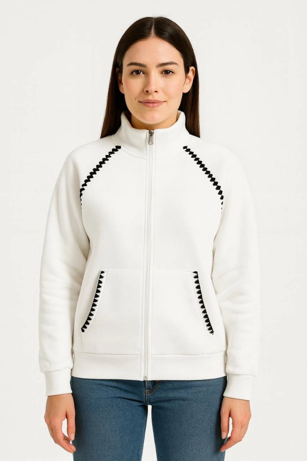 Velmora    Oversize Dik Yaka Fermuarlı Sweatshirt - Zincir Nakışli Kanguru Cepli, - Beyaz -