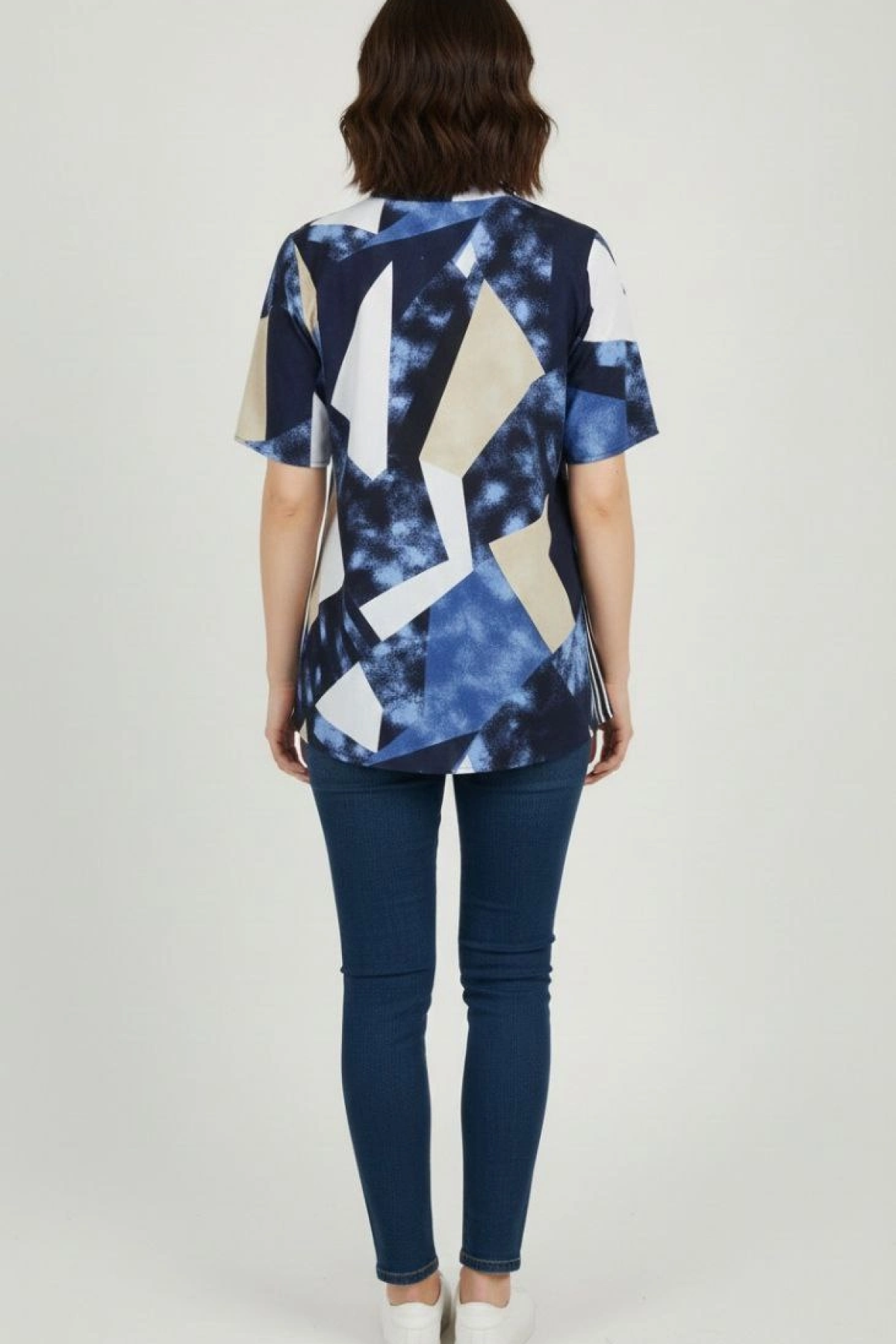 Kadın Desenli Püsküllü Viskon Bluz Bebe Yaka Kısa Kollu Big Size Rahat Kesim - Desenli