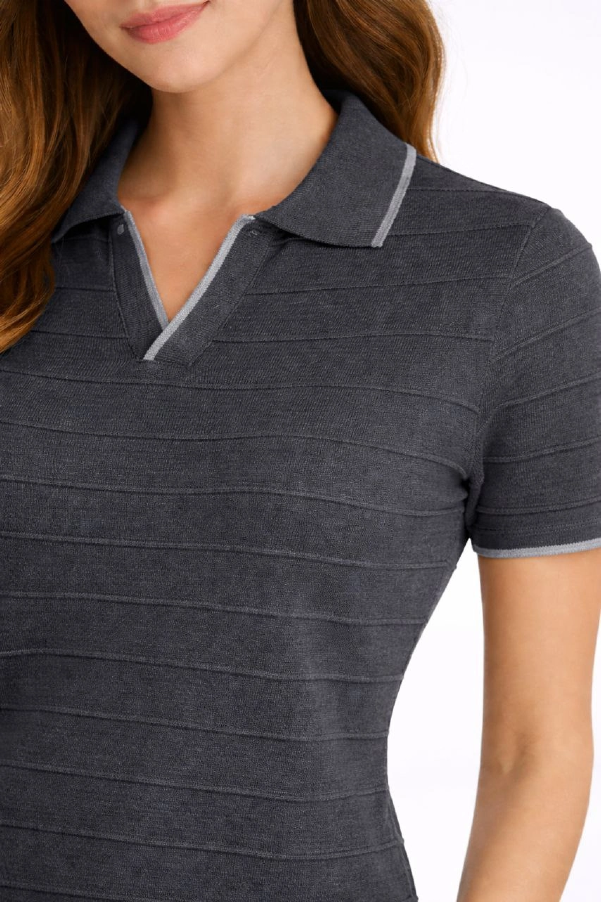 Kadın Triko Kumaş Yakalı Düğmesiz Açık Yaka Fitilli Kısa Kollu Regular Fit Tişört T-shirt - Siyah