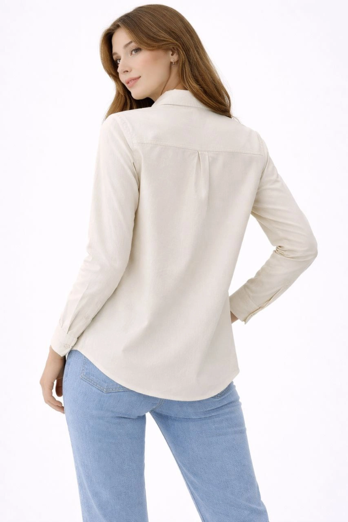 Kadın Uzun Kollu Gömlek Düğmeli Klasik Yaka Günlük ve Ofis Şıklığına uygun - Krem