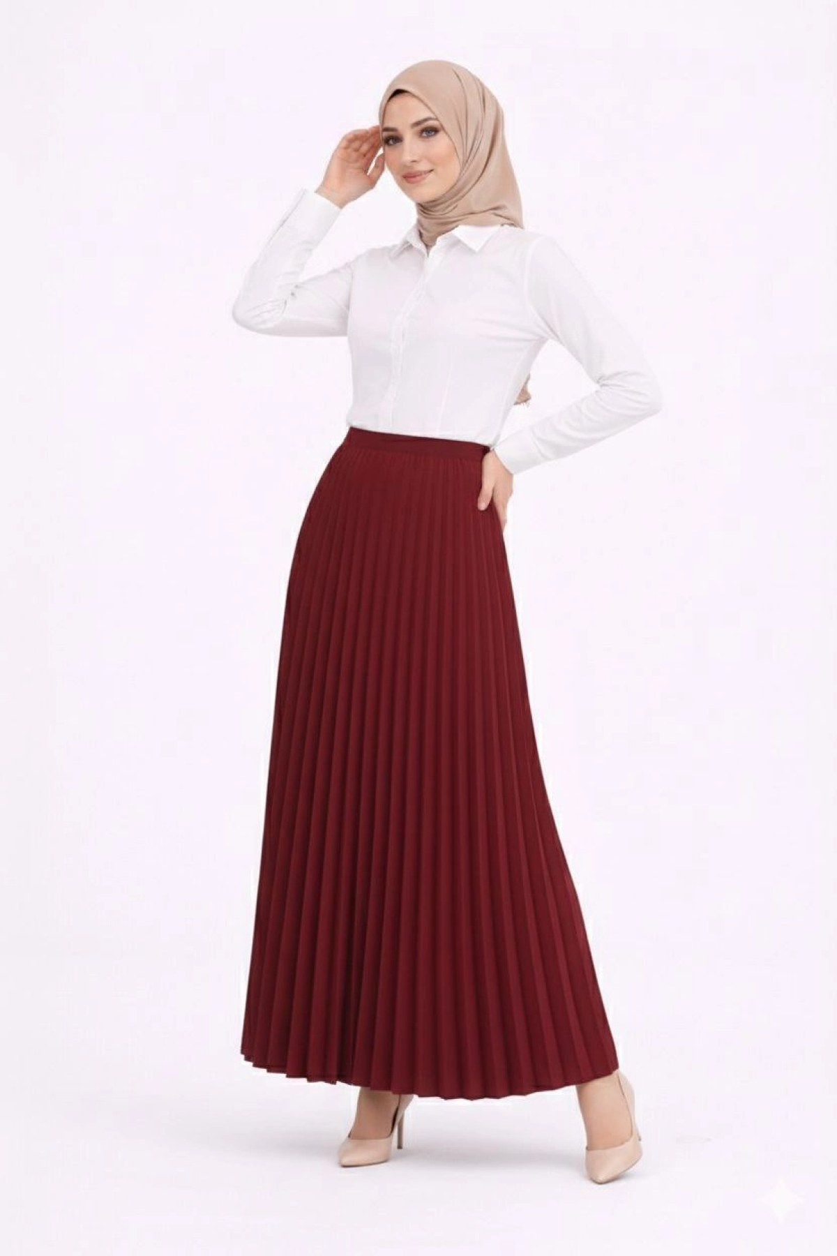 Tesettür Beyaz Gömlekli Pliseli Etek İkili Takım Gündelik ve Ofis Şıklığı - Bordo