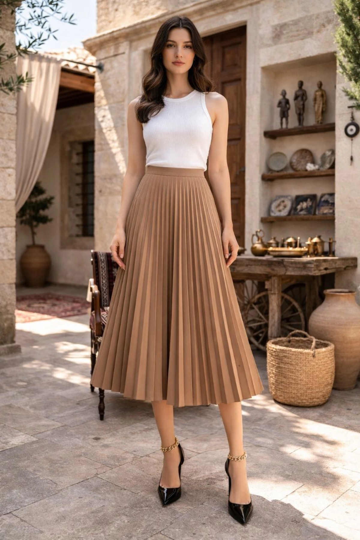 Kadın 90 Cm Saten Kumaş Pliseli Midi Etek Şık ve Zarif Tasarım - Kahverengi