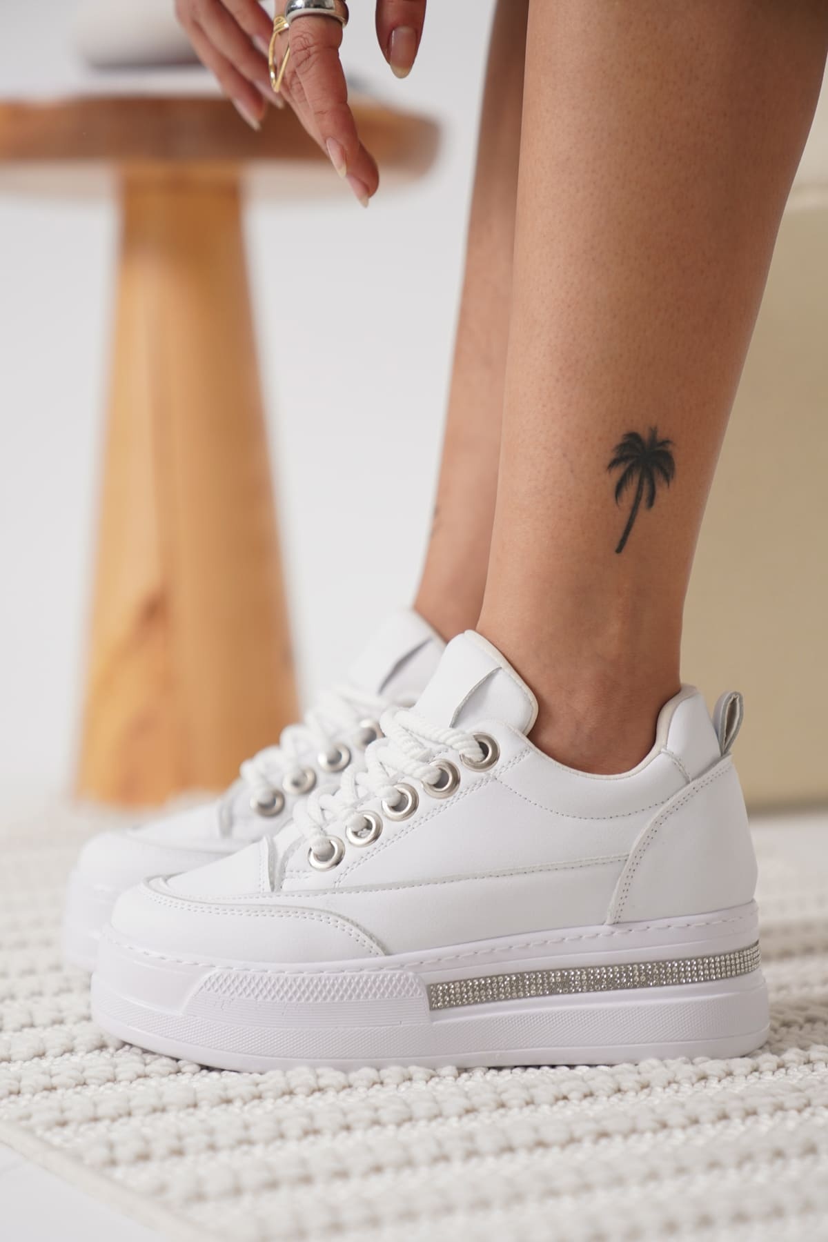 Ecila Beyaz Kadın Gizli Topuklu Sneaker