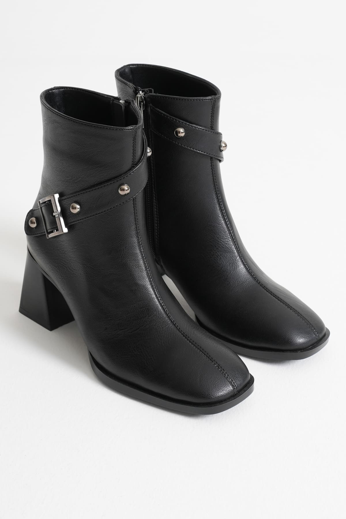 Vera Kadın Siyah Topuklu Bot