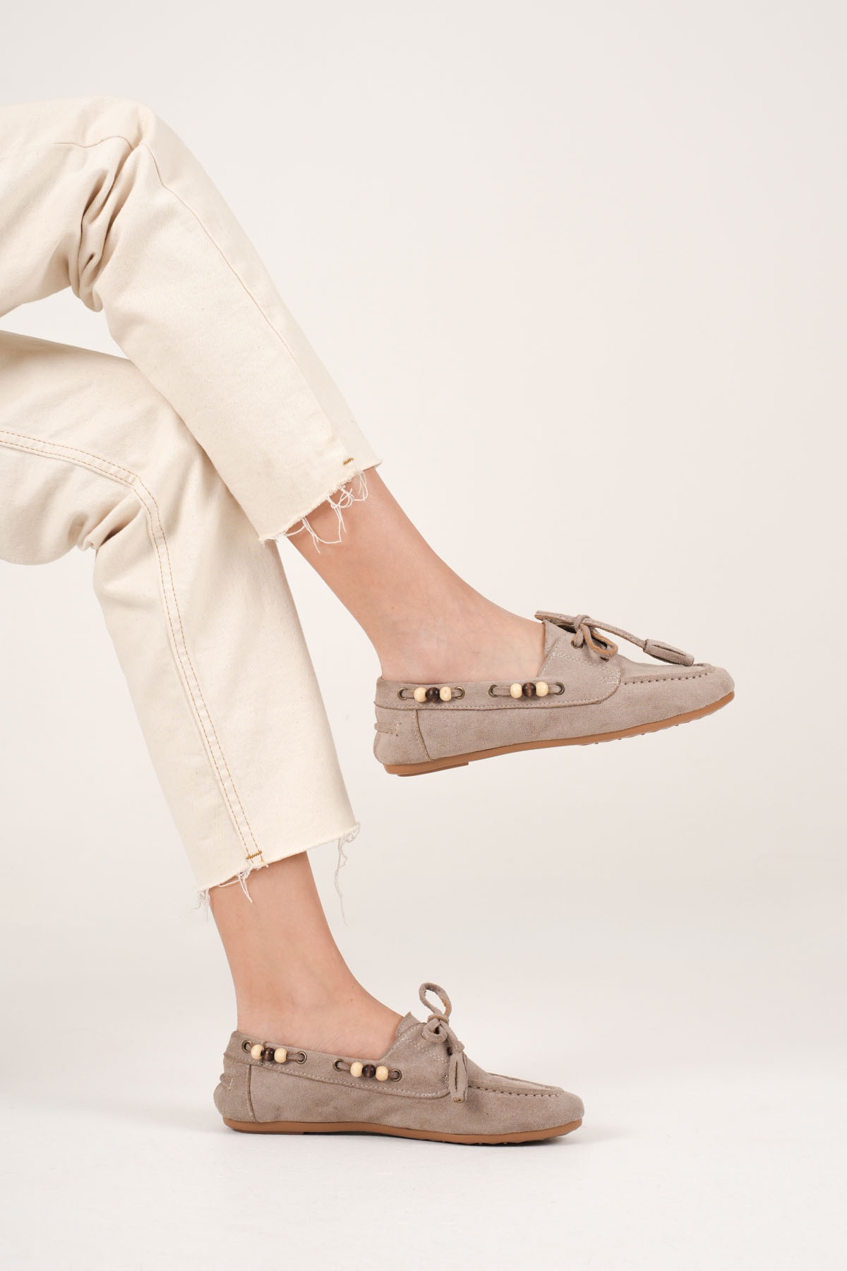 Siron Kadın Vizon Boncuklu Günlük Süet Ayakkabı