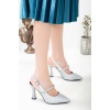 Kadın Yazlık Gümüş Saten Arkası Açık Taş İşlemeli Topuklu Ayakkabı
